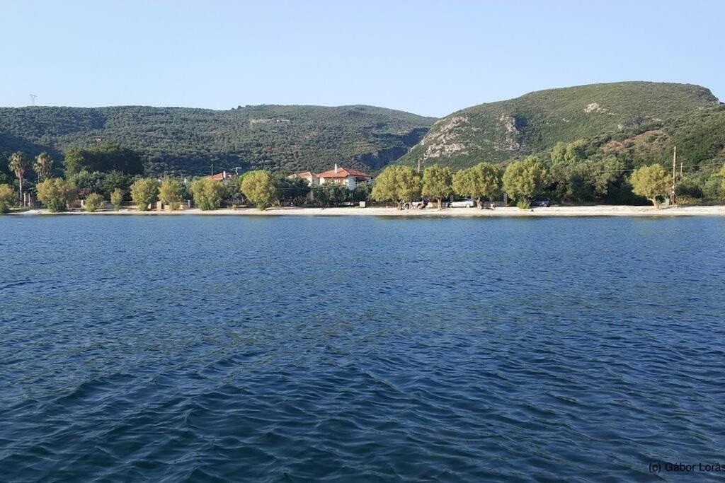 Zephyr Guest House Lefokastro Dış mekan fotoğraf